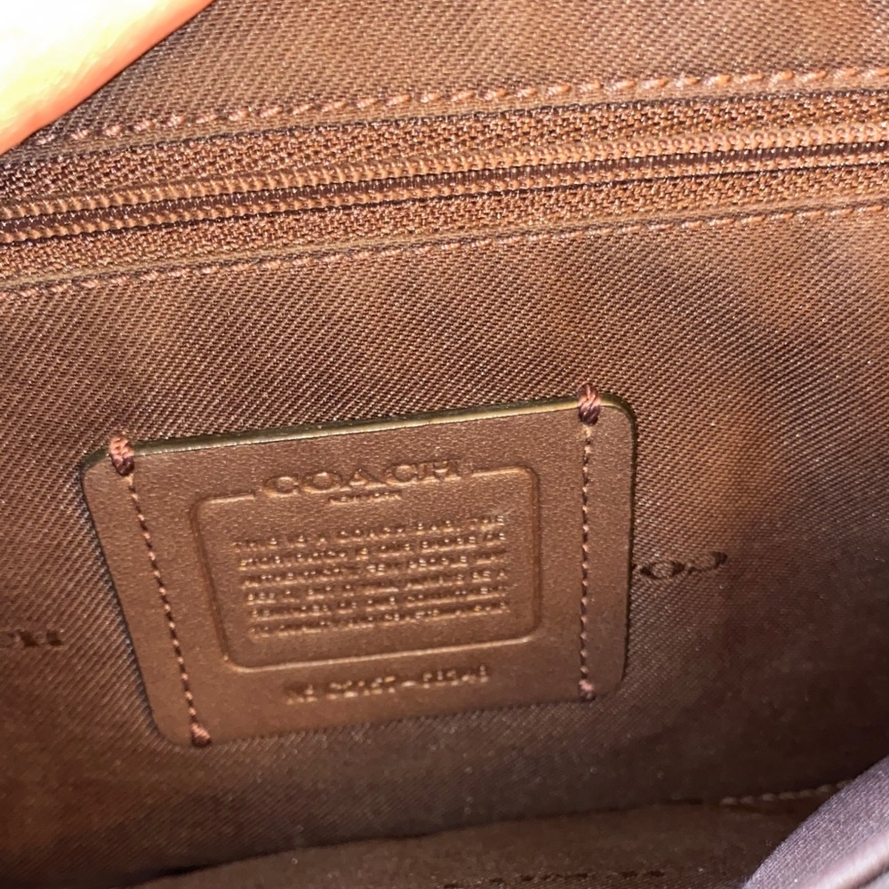 Coach Cassie Bag with Gold Chain - Picture 5 of 11